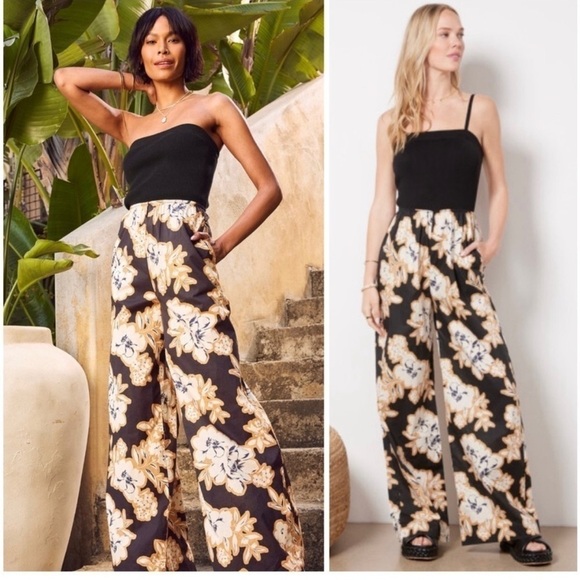 Evereve Pants - Evereve Miley ribbed bodice wide leg black floral Jumpsuit size M